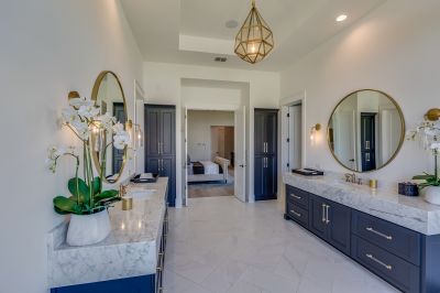 Luxury Bathroom Features